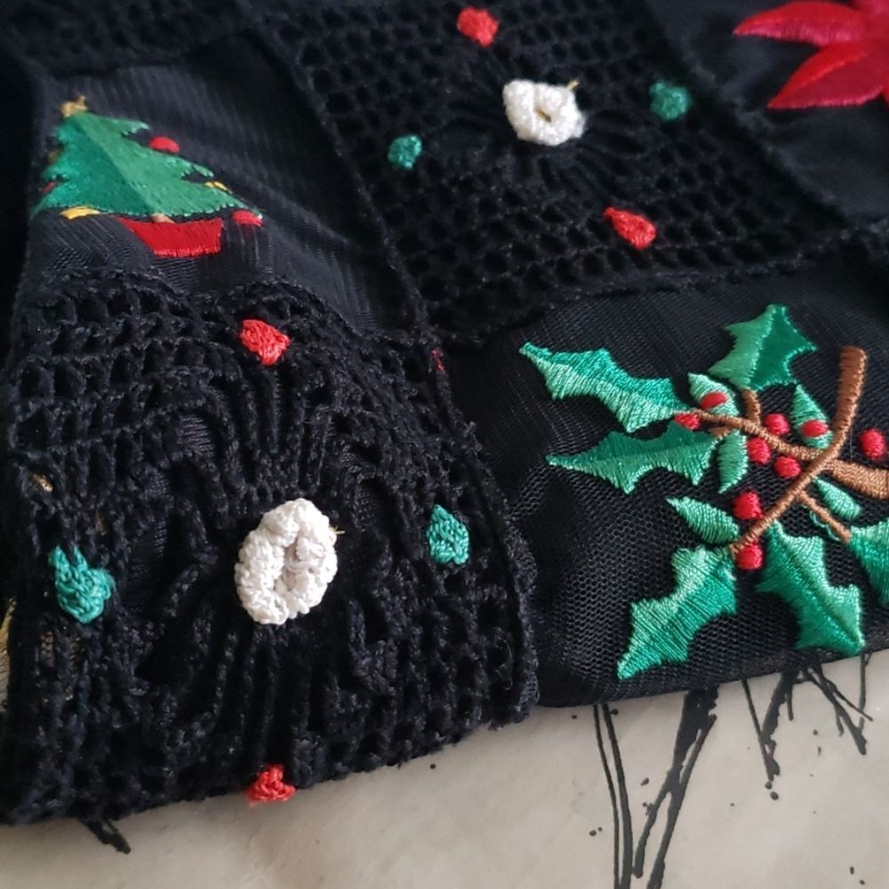 Christmas-happy embroidered vest by JENNI MAX - Picture 4 of 12